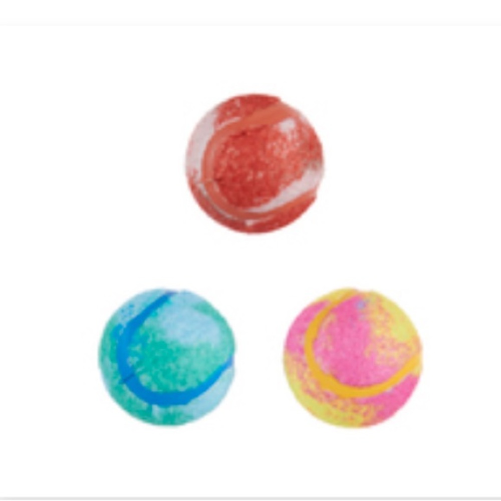 Bark squeaky clean “bath bombs”